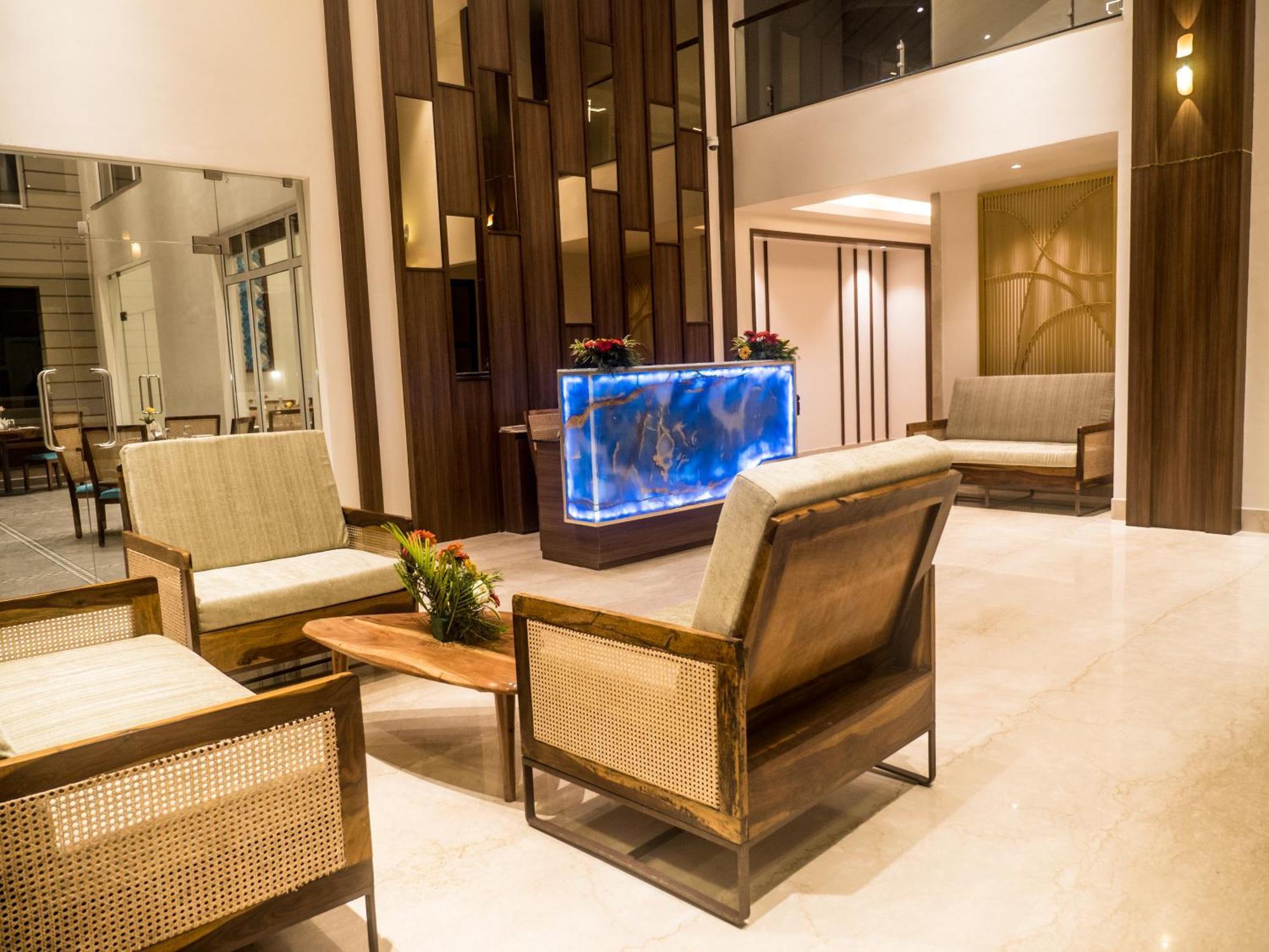 Misty Ocean - A Bergamont Group Of Hotel Kuilapalayam 外观 照片