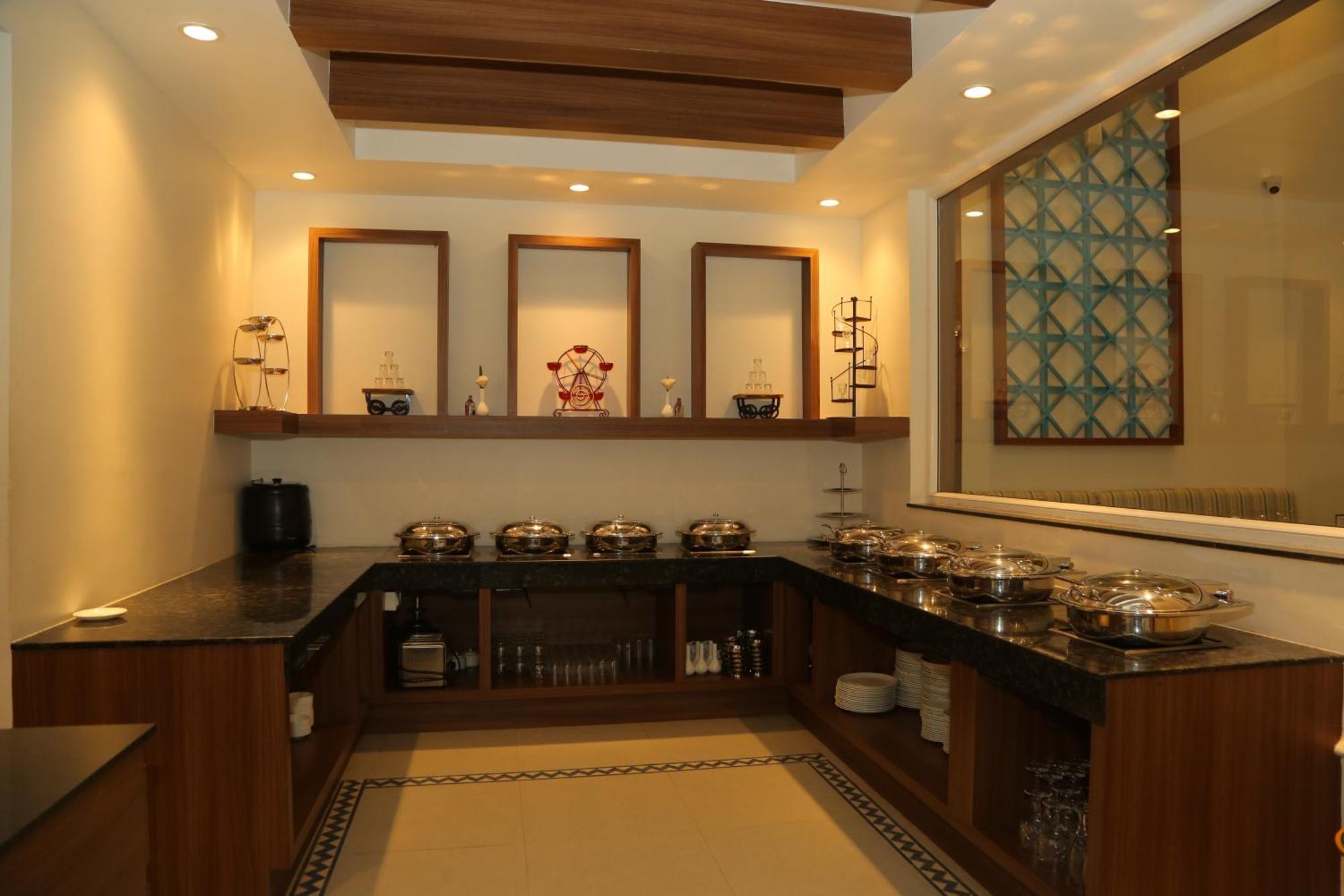 Misty Ocean - A Bergamont Group Of Hotel Kuilapalayam 外观 照片
